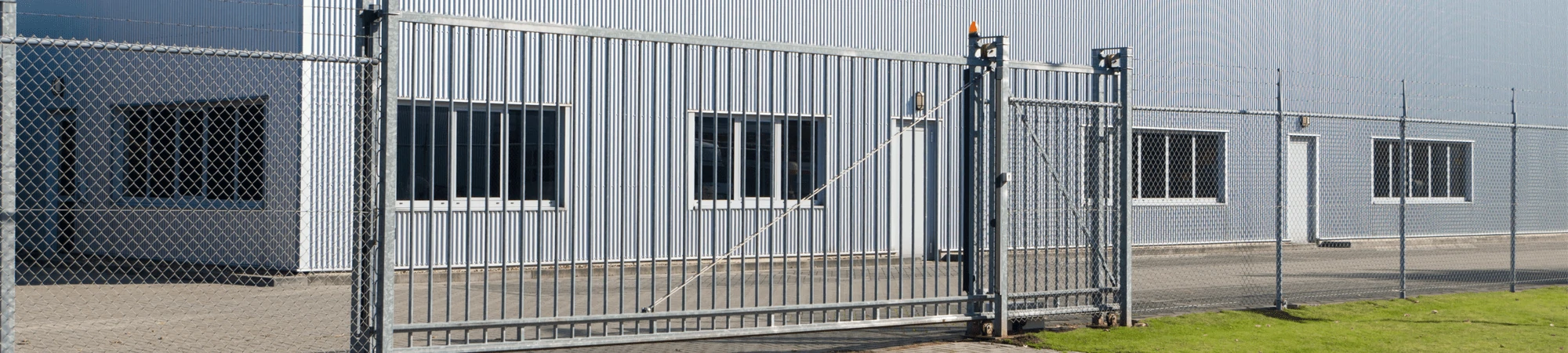 Metal gate